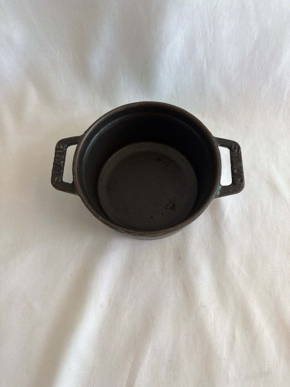 Staub 10cm Mini Cast Iron Round Cocotte Dutch Oven without Lid